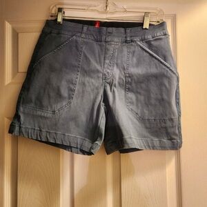 SPANX Stretch Twill Shorts 6" Pockets Blue Medium